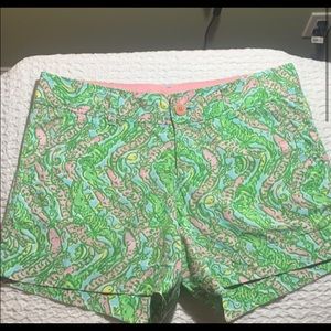 Lilly Pulitzer Chomp Chomp Callahan Short